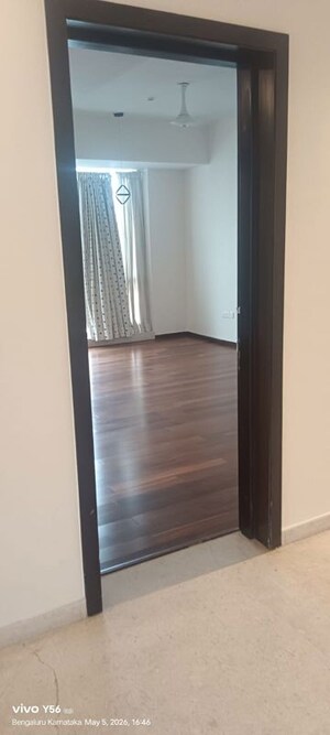 Room in 4 BHK Apartment at Prestige White Meadows, Whitefield – for Rent