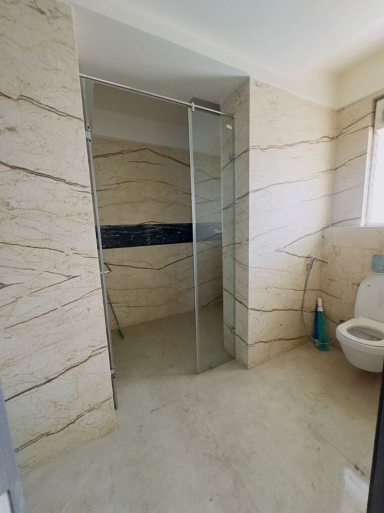 Bathroom, hermes-212-riverwalk 3.5 Bedroom 2100 Sq.Ft. Apartment In Kalyani Nagar Pune 10479207