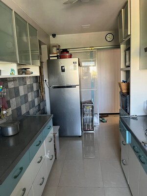 Team Area in 1 BHK Apartment at HDIL Premier Exotica, Kurla West – for Rent