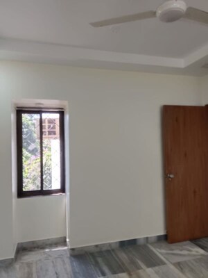 Room in 1 BHK Apartment at HDIL Premier Exotica, Kurla West – for Rent