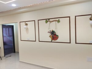 Room in 3 BHK Apartment at Marina Skies, Hi Tech City – for Rent