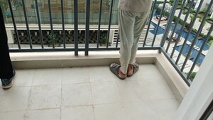 Parking in 2 BHK Apartment at Eldeco Live By The Greens, Sector 150 – for Rent