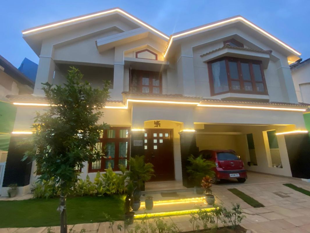 4 BHK + Study Room 5600 Sq.Ft. Villa in Nambiar Belleza