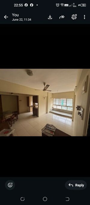 Bedroom in 2 BHK Apartment at Mahim West – for Rent