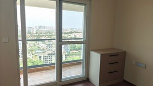 Room in 4 BHK Apartment at Sumadhura Folium, Whitefield – for Rent