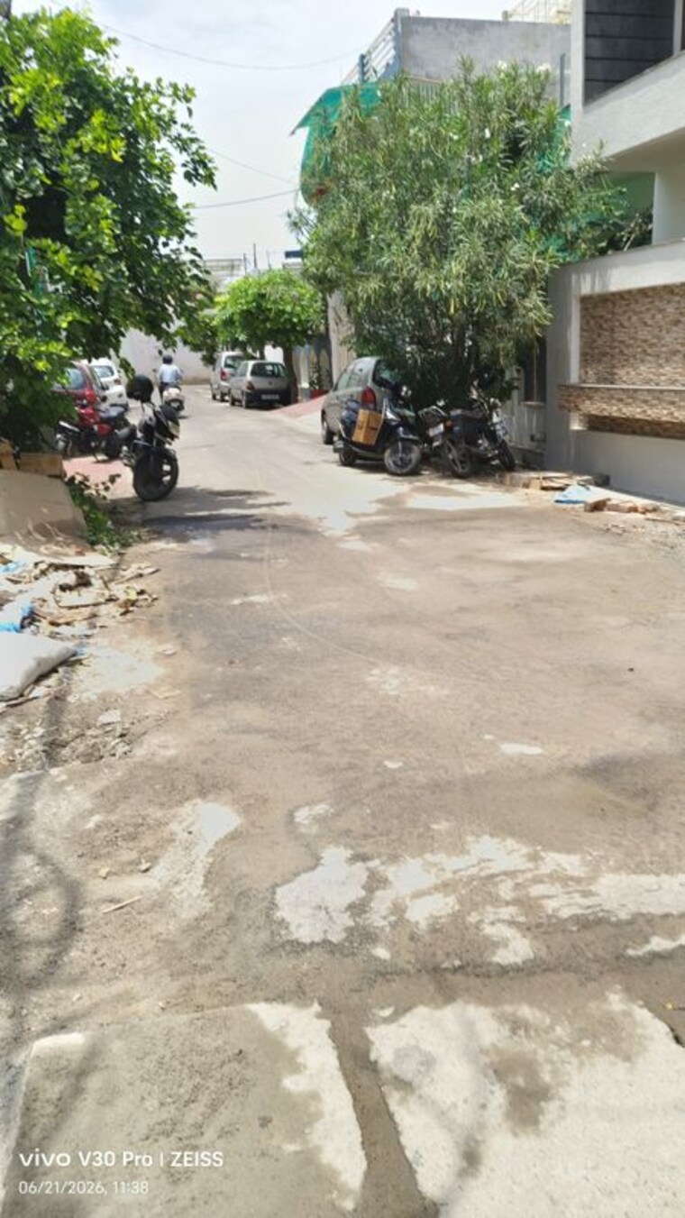  Parking, manas-enclave-phase-ii 5 Bedroom 5500 Sq.Ft. Independent House In Indira Nagar Lucknow 10479323