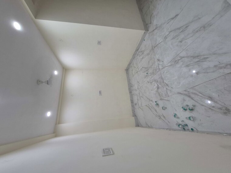 Room, mayur vihar 3.5 Bedroom 980 Sq.Ft. Builder Floor In Mayur Vihar Delhi 10479325