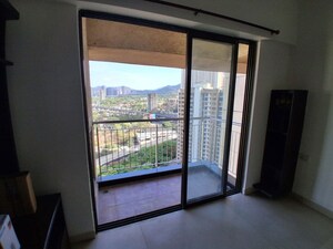 2 BHK Apartment For Rent in Lodha Splendora, Ghodbunder Road