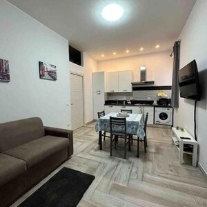 3 BHK Builder Floor For Rent in Jangpura