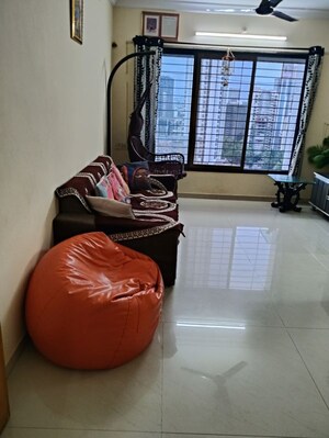 2 BHK Apartment For Rent in Redwoods CHS, Mulund West