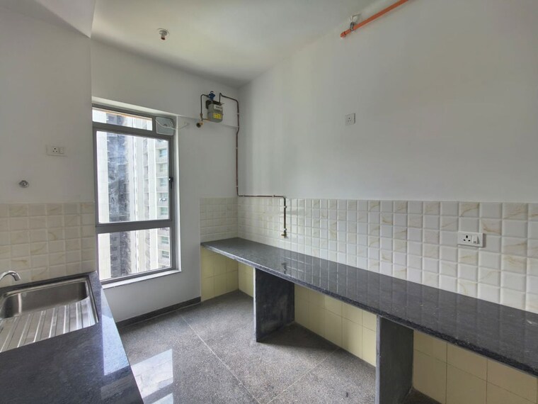 Kitchen, kalpataru-immensa-h 3 Bedroom 1150 Sq.Ft. Apartment In Kolshet Road Thane 10479385