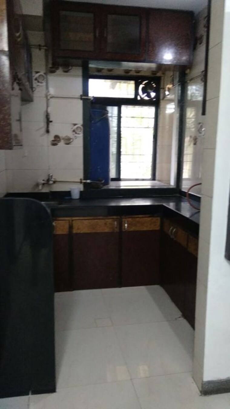 Kitchen, dnyan-sarathi-chs 1.5 Bedroom 700 Sq.Ft. Apartment In Kharghar Sector 13 Navi Mumbai 10479394