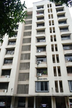 2 BHK + Pooja Room Apartment For Rent in Vasukamal CHS