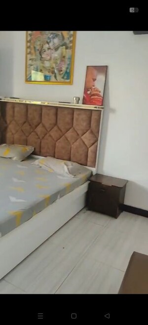 Bedroom in 2 BHK Builder Floor at Auto Market – for Rent