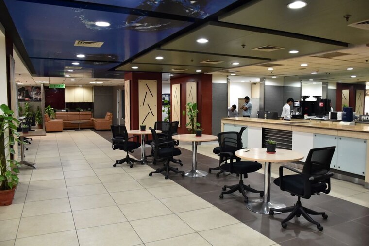 Gym, sector 127 Commercial Office Space 2500 Sq.Ft. In Sector 127 Noida 10479523