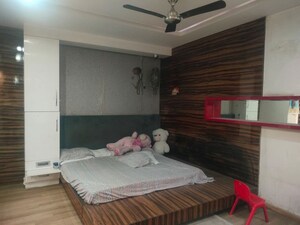 Bedroom in 5 BHK Builder Floor at Sector 15 ii – for Rent