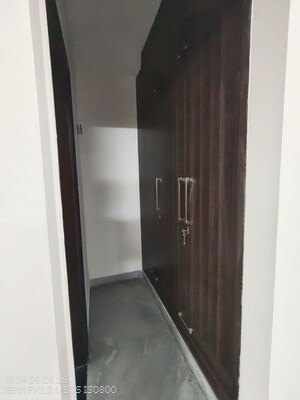 Building Lobby in 3 BHK Builder Floor at Sector 31 – for Rent