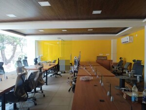   Office Space at Race Course – for Rent