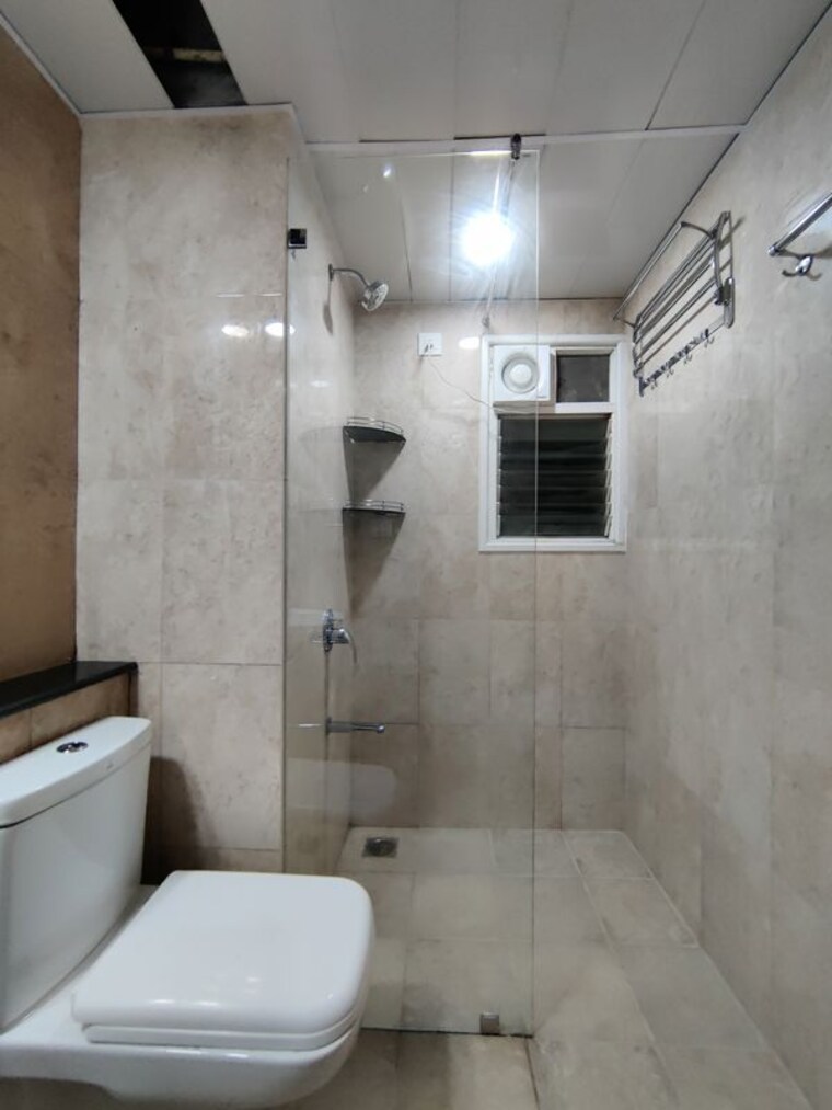 Bathroom, mantri-webcity 3.5 Bedroom 1786 Sq.Ft. Apartment In Hennur Bangalore 10479552