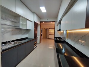 Kitchen in 3.5 BHK Apartment at Mantri Webcity, Hennur – for Rent