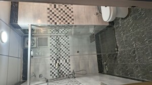Bathroom in 3 BHK Apartment at Saya Gold Avenue, Vaibhav Khand – for Sale