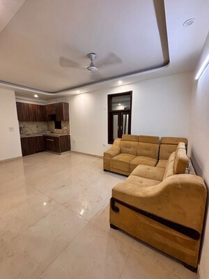 1 BHK Builder Floor For Rent in Saket