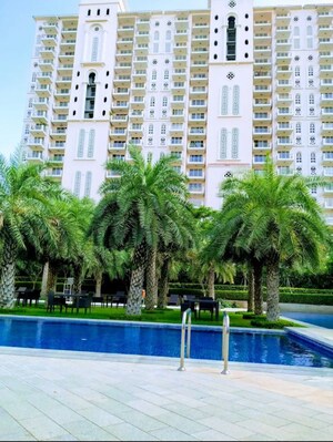 3 BHK Apartment For Sale in DLF Regal Gardens, Sector 90