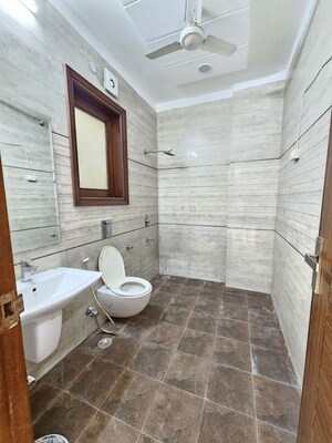 Bathroom in 3 BHK Builder Floor at Rajpur – for Rent
