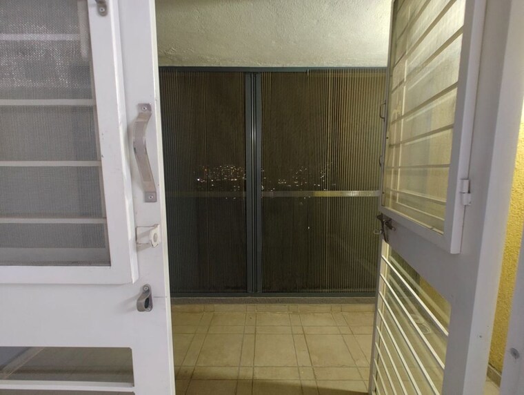 Bathroom, kohinoor-zen-estate 2 Bedroom 790 Sq.Ft. Apartment In Kharadi Pune 10479685