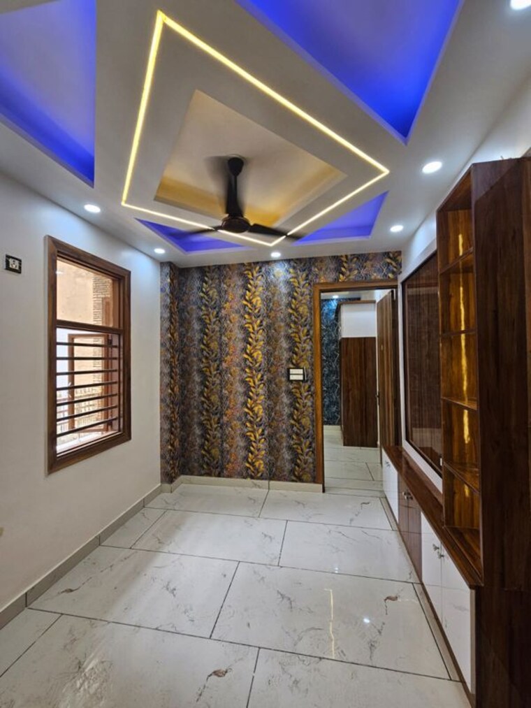 Bedroom, dwarka mor 2 Bedroom 60 Sq.Yd. Builder Floor In Dwarka Mor Delhi 10479718