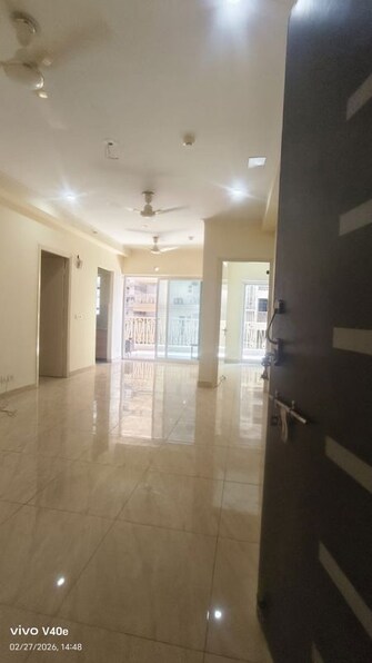 3 BHK 1350 Sq.Ft. Apartment in Gaur City 7th Avenue