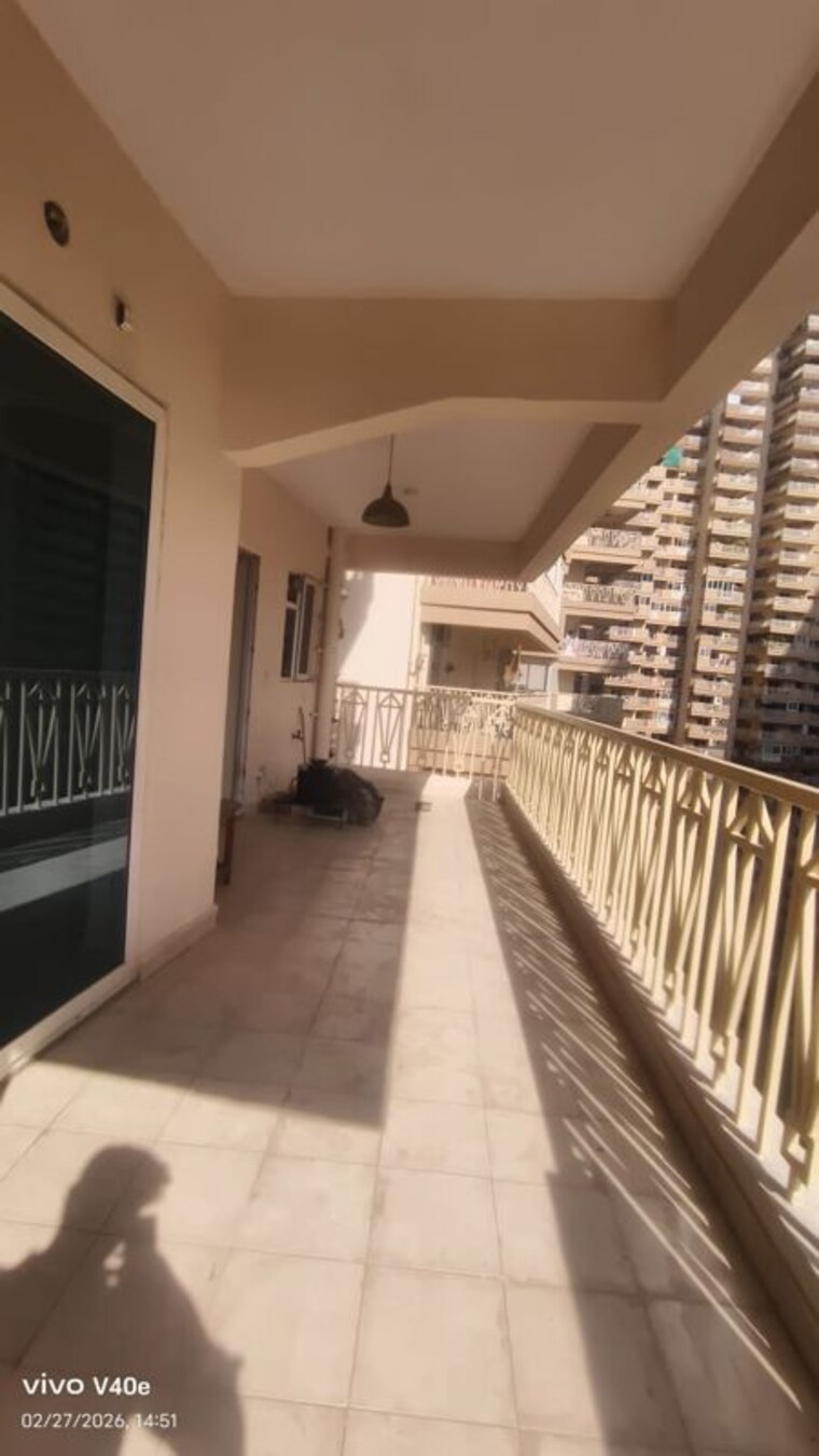 Balcony, gaur-city-7th-avenue 3 Bedroom 1350 Sq.Ft. Apartment In Sector 4 Greater Noida Greater Noida 10479701