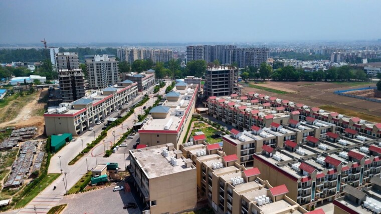 Exterior View, bhabat 1 Bedroom 1000 Sq.Ft. Apartment In Bhabat Zirakpur 10479734