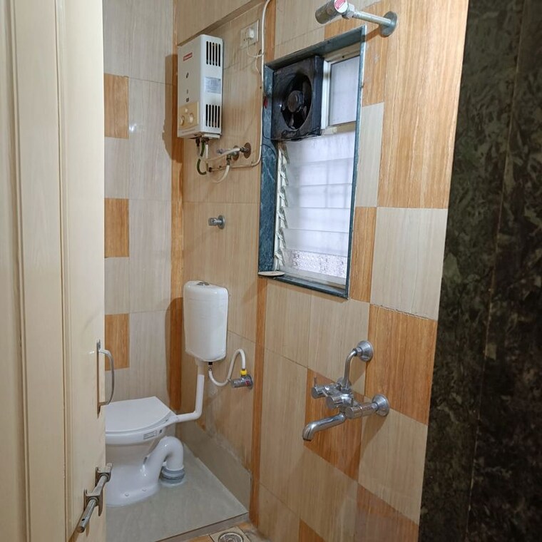 Bathroom, g-k-rajaveer-palace 2 Bedroom 1100 Sq.Ft. Apartment In Pimple Saudagar Pune 10479754