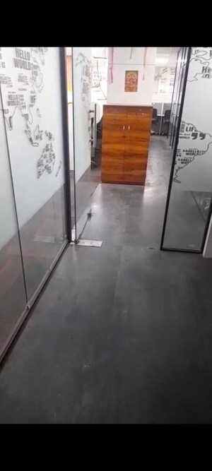  Office Space For Rent in Janakpuri