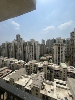 4 BHK + Servant Room Apartment For Rent in Sector 82