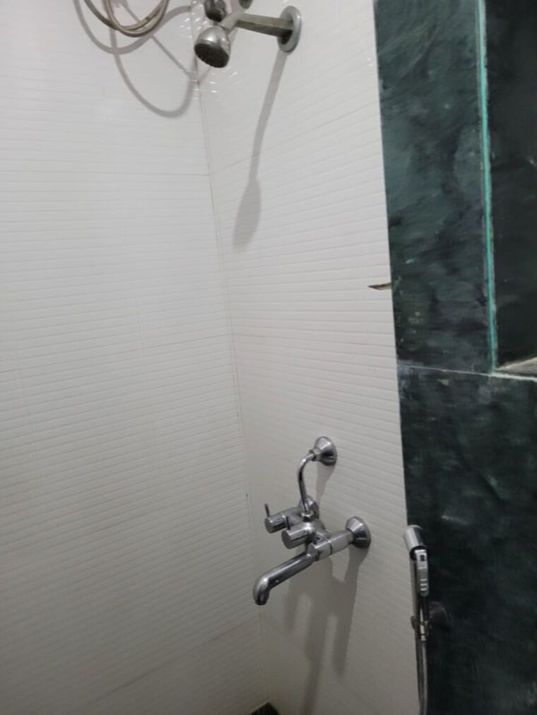 Bathroom, lodha-iris 2 Bedroom 750 Sq.Ft. Apartment In Majiwada Thane 10479896