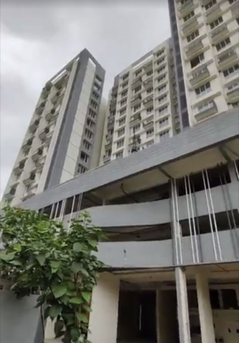 Exterior View, mahindra-centralis-tower-1 2 Bedroom 850 Sq.Ft. Apartment In Pimpri Pune 10479884
