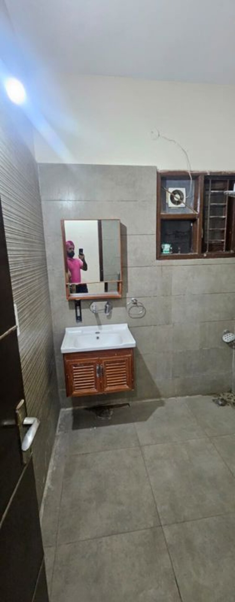 Bathroom, aerocity 2 Bedroom 250 Sq.Ft. Builder Floor In Aerocity Mohali 10479909
