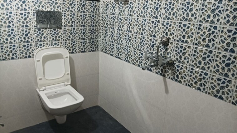Bathroom, ankur-enclave 2 Bedroom 890 Sq.Ft. Apartment In Mira Road Thane 10479902