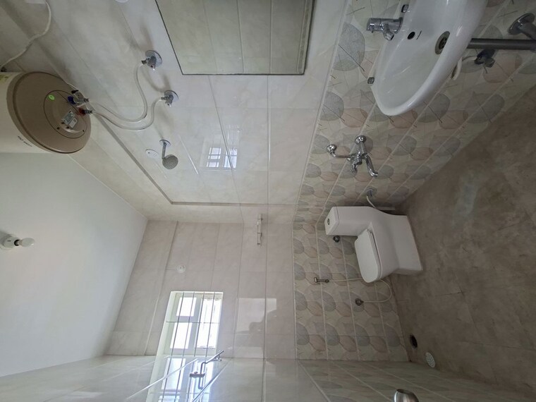 Bathroom, singasandra 3 Bedroom 1500 Sq.Ft. Builder Floor In Singasandra Bangalore 10479980
