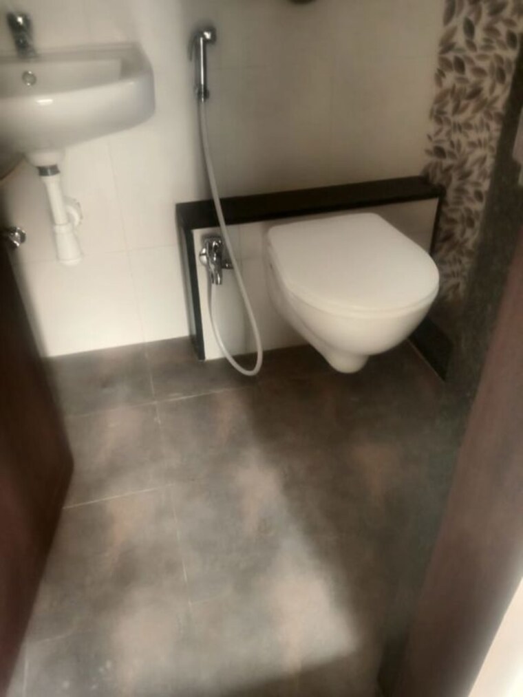 Bathroom, kothrud 3 Bedroom 1380 Sq.Ft. Apartment In Kothrud Pune 10479885