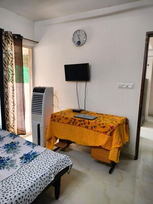 Master Bedroom in 2 BHK Apartment at Somani Dream Home, Punawale – for Rent