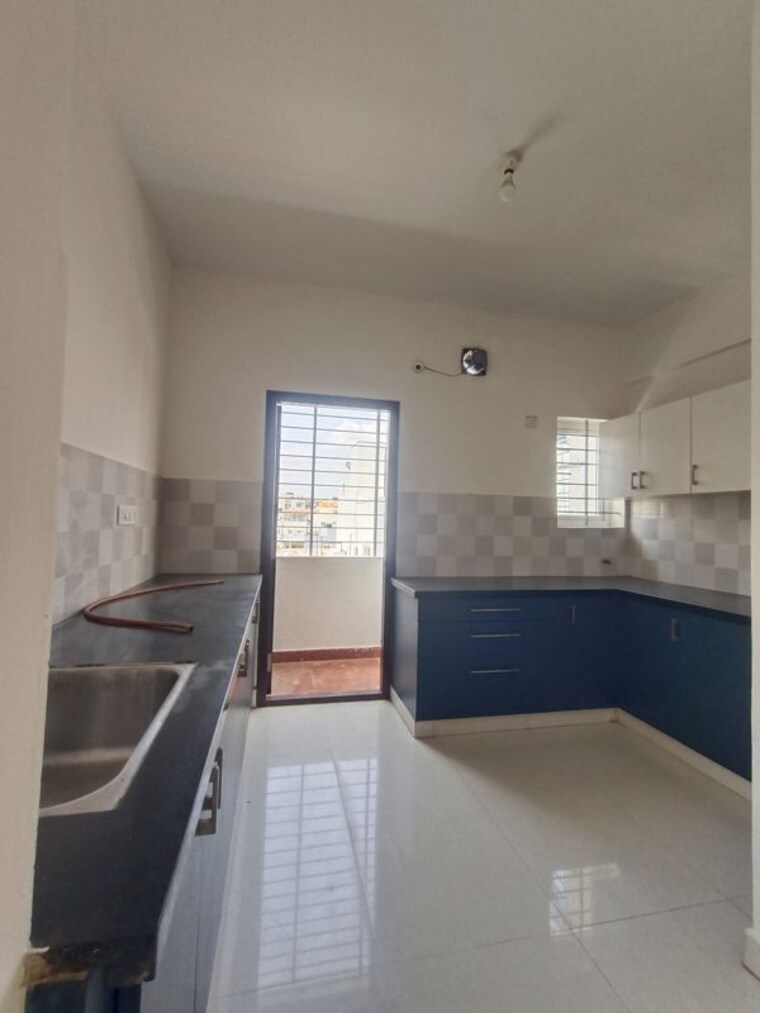 Kitchen, hal layout 3 Bedroom 2100 Sq.Ft. Builder Floor In Hal Layout Bangalore 10479985