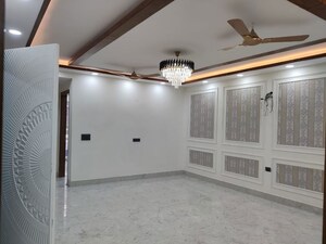 3 BHK Builder Floor For Rent in Green Fields Colony