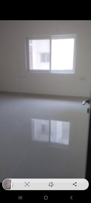 Room in 3 BHK Apartment at Greenspace Celestial, Kokapet – for Rent