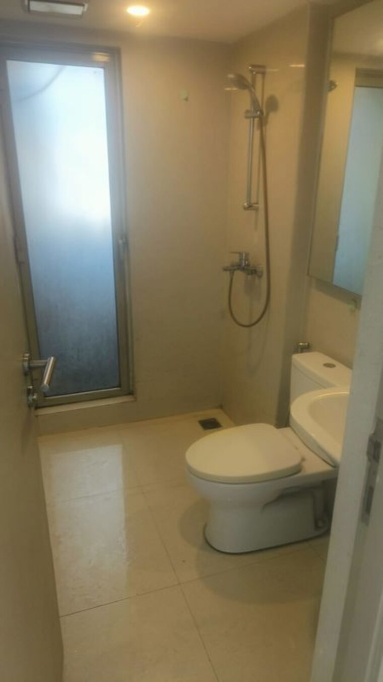 Bathroom, hiranandani-the-walk 1 Bedroom 630 Sq.Ft. Apartment In Ghodbunder Road Thane 10479983