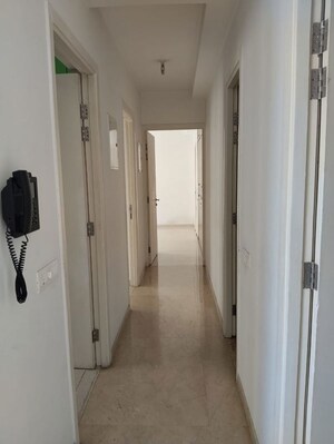  2 BHK Apartment at Hiranandani Skylark Enclave, Ghodbunder Road – for Sale