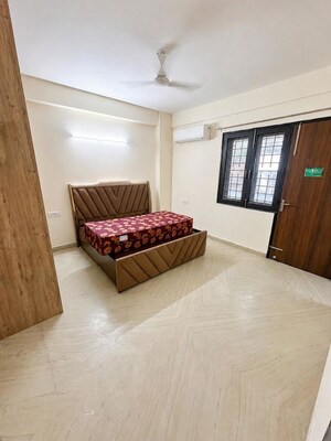 Bedroom in 3 BHK Builder Floor at Sector 47 – for Rent