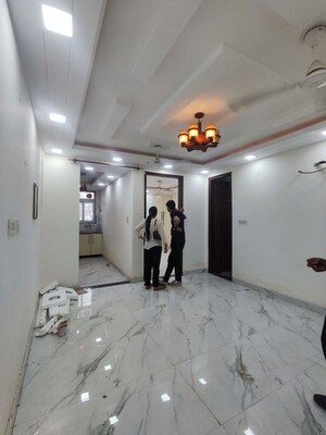 Bedroom in 2 BHK Apartment at Chattarpur – for Rent